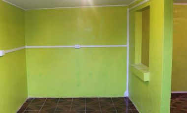 SE VENDE CASA CON EXCELENTE UBICACIÓN EN LA CIUDAD DE LONGAVÍ.