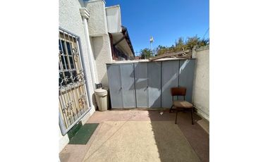 CASA EN VENTA EN CENTRO DE QUILPUÉ