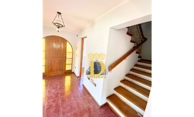 CASA EN VENTA EN CENTRO DE QUILPUÉ