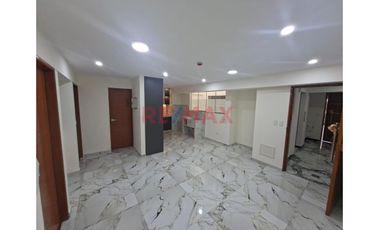 Alquiler De Departamento De Estreno En Campoy – Moderno Y Acogedor (2 Dorms + Ascensor)