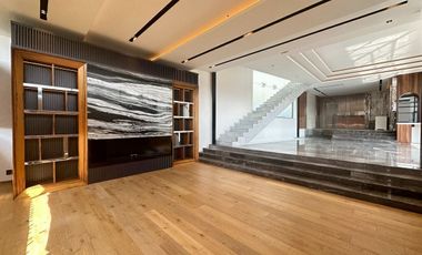 OPORTUNIDAD ESPECTACULAR Casa en Venta en Bosque Real