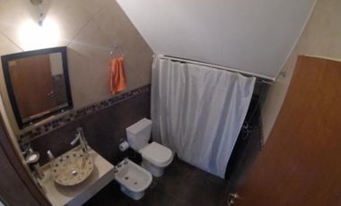Casa + 2 duplex en venta (1286)