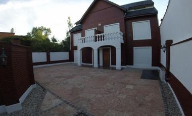Casa + 2 duplex en venta (1286)