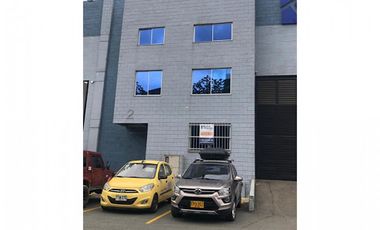 ARRIENDO de OFICINAS en LA ESTRELLA