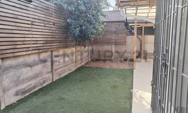 Se Arrienda Casa en Buin, condominio Aires de Buin.