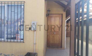 Se Arrienda Casa en Buin, condominio Aires de Buin.