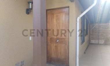 Se Arrienda Casa en Buin, condominio Aires de Buin.