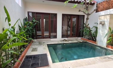 Freehold - Charming Villa for Sale in Kerobokan - Just 300m from Raya Canggu, Bali!