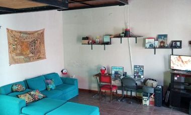 Alquiler temporario, casa quinta con 2 propiedades independientes, en Parque Leloir