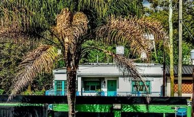 Alquiler temporario, casa quinta con 2 propiedades independientes, en Parque Leloir