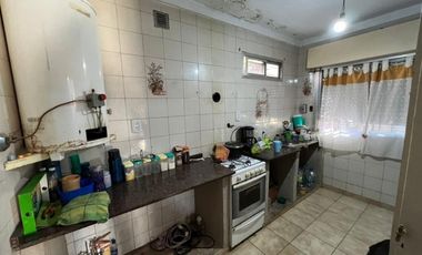 VENTA DE CASA 4 AMBIENTES - LOTE DE 500 M² - MONTE GRANDE