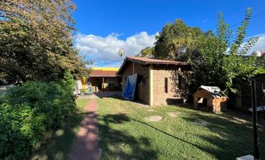 VENTA DE CASA 4 AMBIENTES - LOTE DE 500 M² - MONTE GRANDE