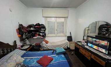 VENTA DE CASA 4 AMBIENTES - LOTE DE 500 M² - MONTE GRANDE