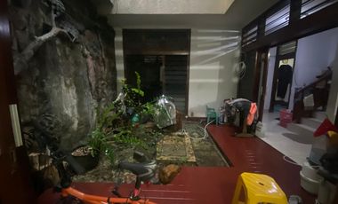 Rumah 2 Lantai di Tebet