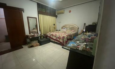 Rumah 2 Lantai di Tebet