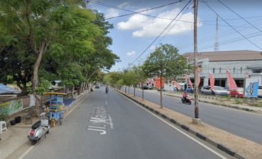Roadside land on Majapahit street Mataram