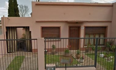 Casa en venta en Lujan Centro