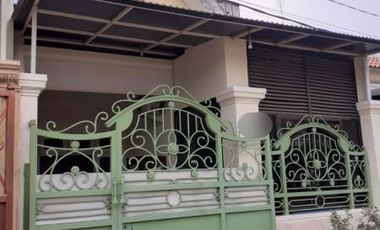 Dijual Cepat Rumah Siap Huni di Karang Empat Timur, Surabaya