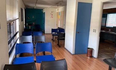 Oficina en Venta en Antonio Bellet