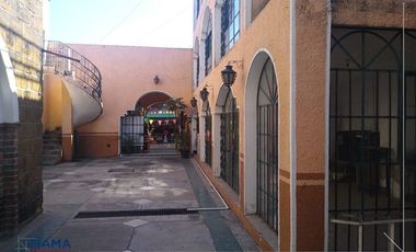 PLAZA EN VENTA EN EL CENTRO DE TEPIC