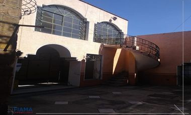 PLAZA EN VENTA EN EL CENTRO DE TEPIC