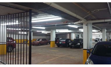 Se Alquilan  Nueve (9) Locales Comerciales en Bella vista   $1.500.00