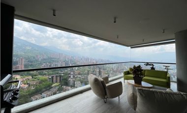 Espectacular duplex con jacuzzi y súper vista a Medellín