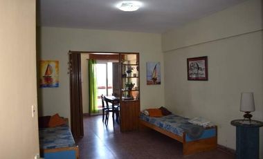 DEPTO A METROS DE LA PLAYA