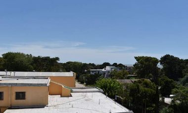 DEPTO A METROS DE LA PLAYA