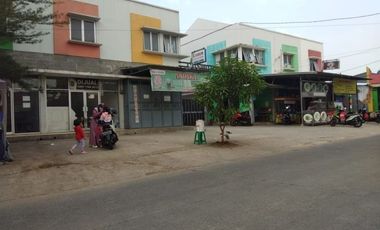 Ruko 2 lantai dibedahan depok lokasi strategis harga 700juta