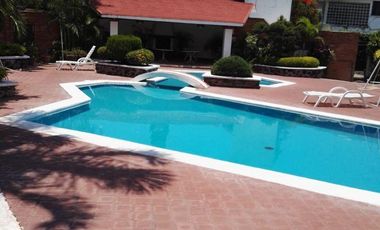 Casa en Condominio,  Fraccionamiento Lomas de Cuernavaca