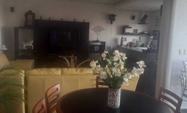 VENTA CASA VISTA PANORAMICA CON JARDIN LOMAS VERDES 6TA SECC