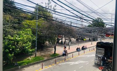 oficina en arriendo/venta en santa maria del lago. Cod A1002208