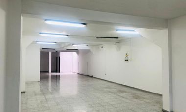 oficina en arriendo/venta en santa maria del lago. Cod A1002208