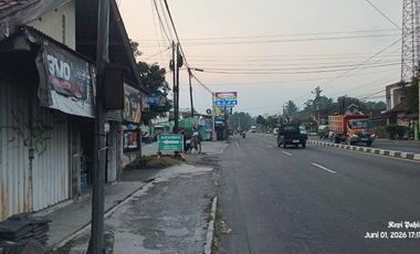 Tanah Sawah Produktif Lokasi Strategis Dekat Jalan Raya Yogyakarta - Magelang