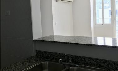 Venta de apartamento en Cosmopolitan Towers - 12 de Octubre