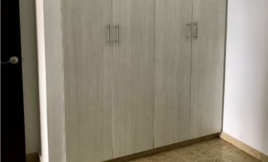 Venta de apartamento en Cosmopolitan Towers - 12 de Octubre