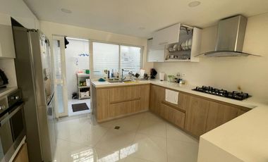 casa en venta en remansos de santa inés. Cod V607