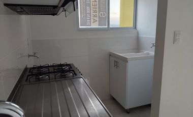 apartamento en arriendo en prados del este. Cod A11198