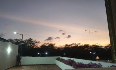 apartamento en arriendo en prados del este. Cod A11198