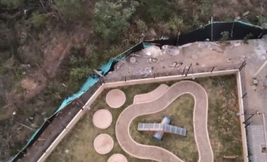 apartamento en arriendo en prados del este. Cod A11198