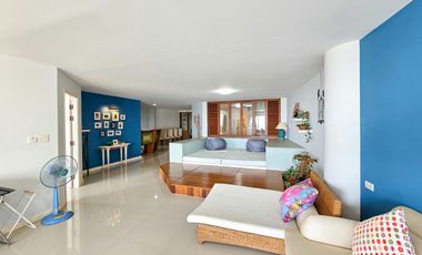 Beachfront Sea View Condo in Hua Hin at Chukamol Condominium