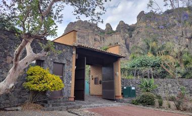 Vendo preciosa propiedad con vista panorámica a las montañas en Tepoztlán Morelo
