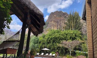 Vendo preciosa propiedad con vista panorámica a las montañas en Tepoztlán Morelo