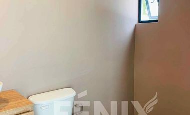 En venta casa con jardín y acabados de lujo en Coatepec