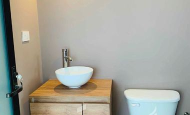 En venta casa con jardín y acabados de lujo en Coatepec