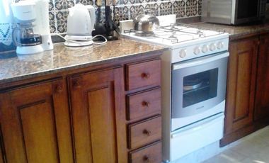EXCELENTE CASA DE 4 AMBIENTES EN COSTA DEL ESTE