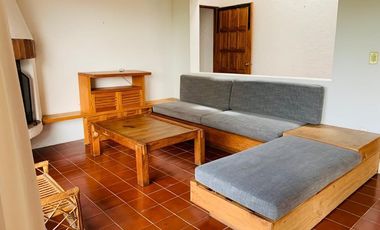 Casa en renta a unas cuadras del centro de Valle