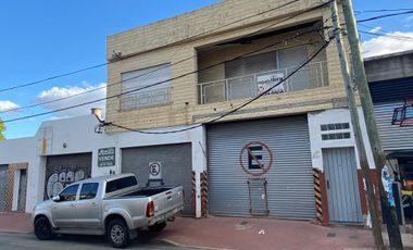 Casa 3 ambientes en venta en Quilmes