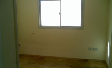 DEPTO VENTA SANTA ROSA 2500 3º D 1 DORM.